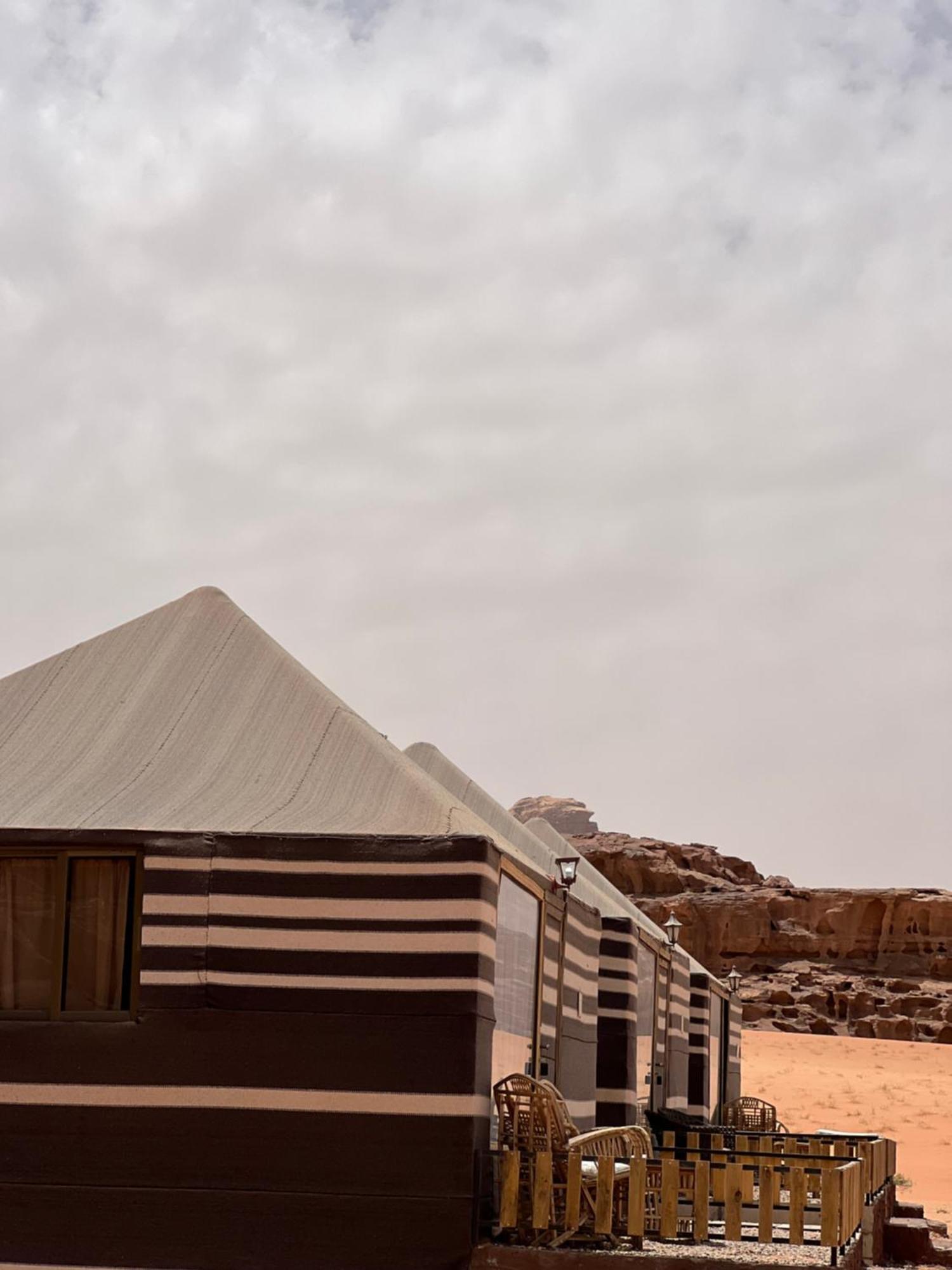 Bedouin Life Camp Hotel Wadi Rum Eksteriør billede