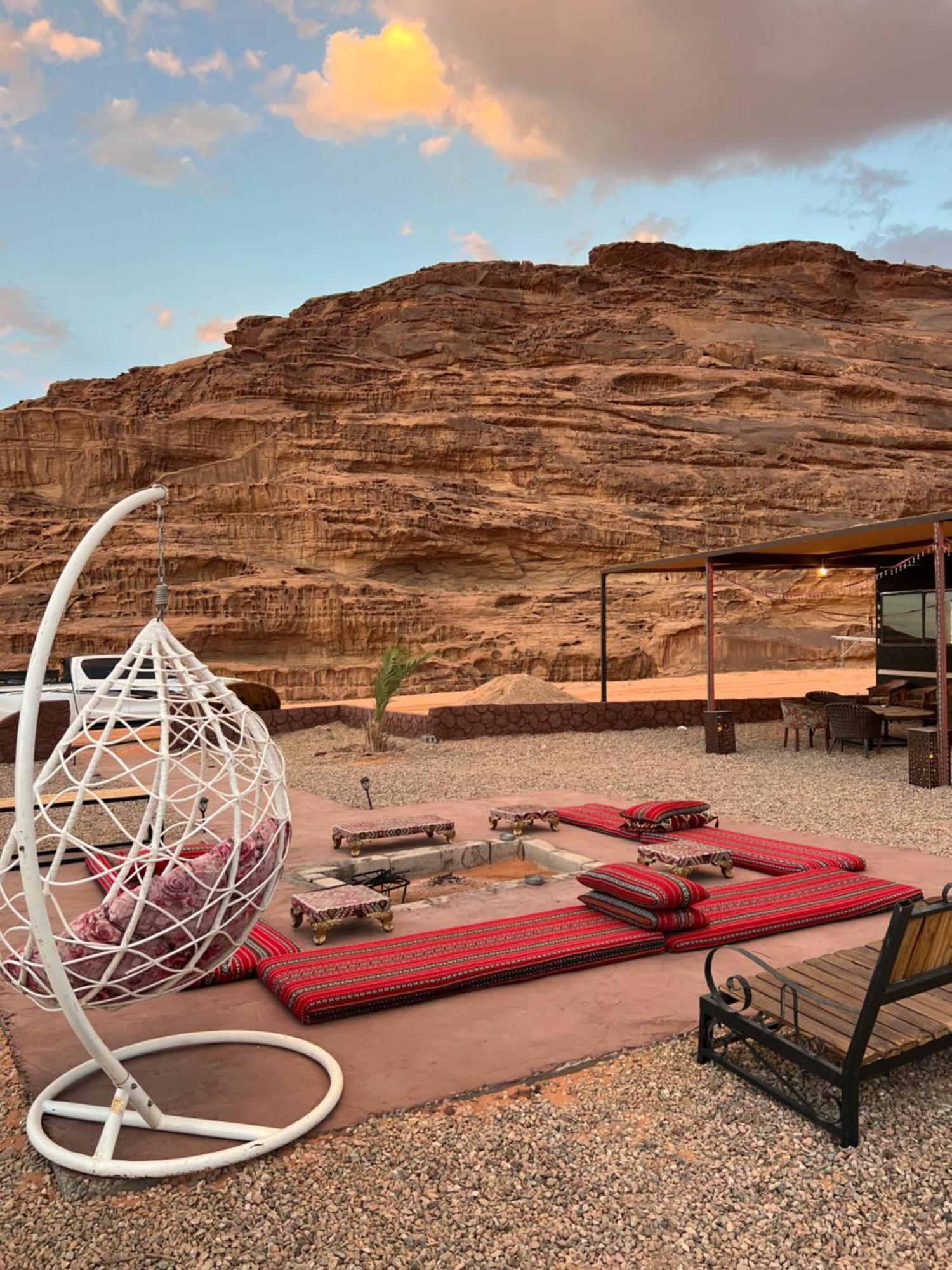 Bedouin Life Camp Hotel Wadi Rum Eksteriør billede