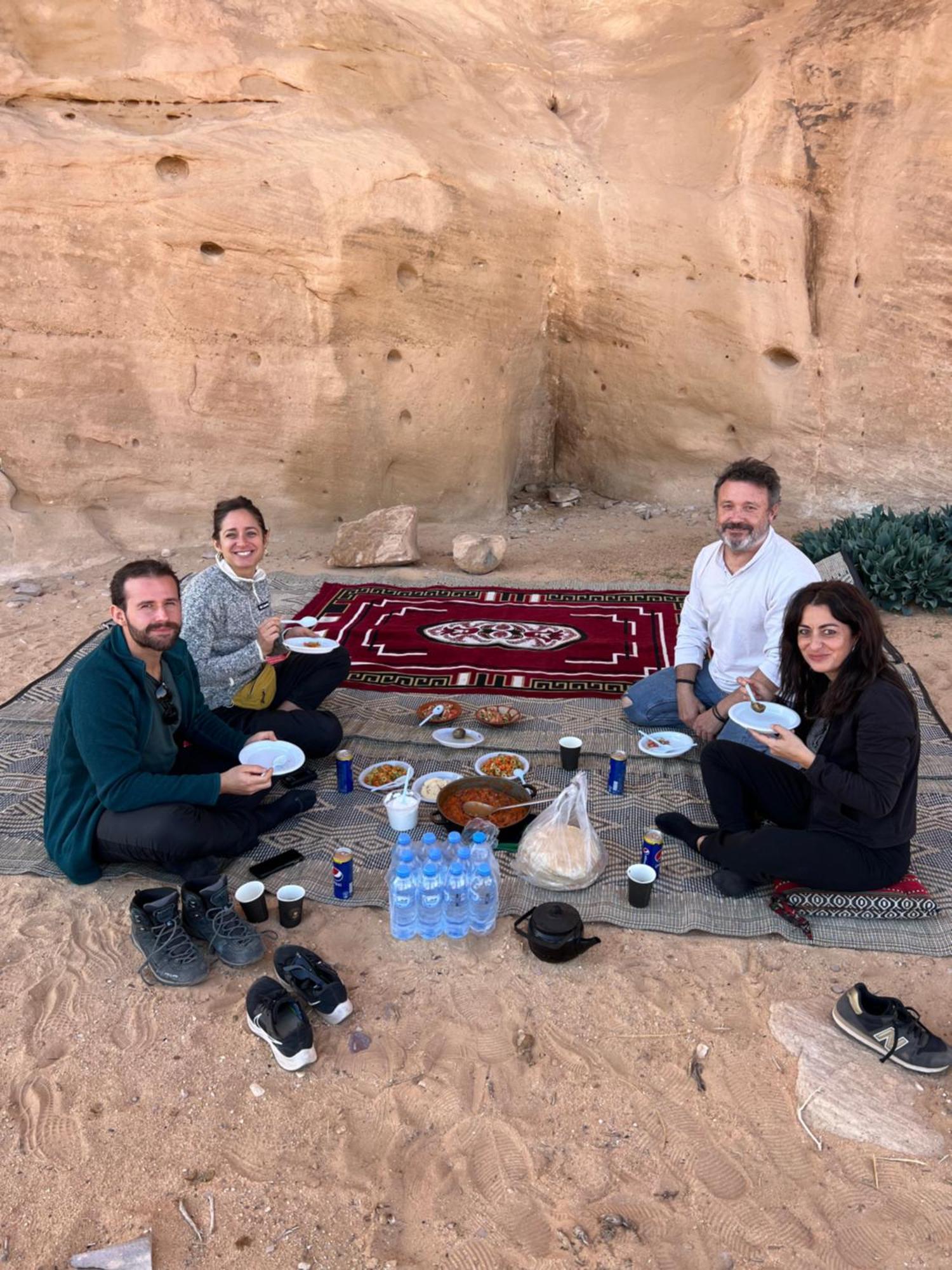 Bedouin Life Camp Hotel Wadi Rum Eksteriør billede