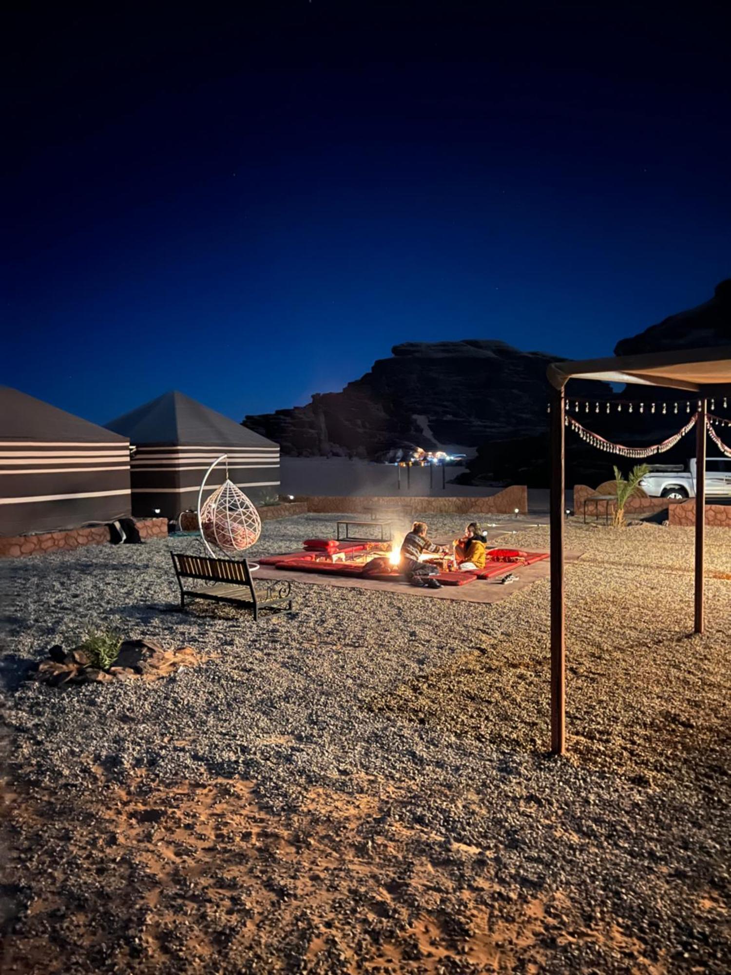 Bedouin Life Camp Hotel Wadi Rum Eksteriør billede